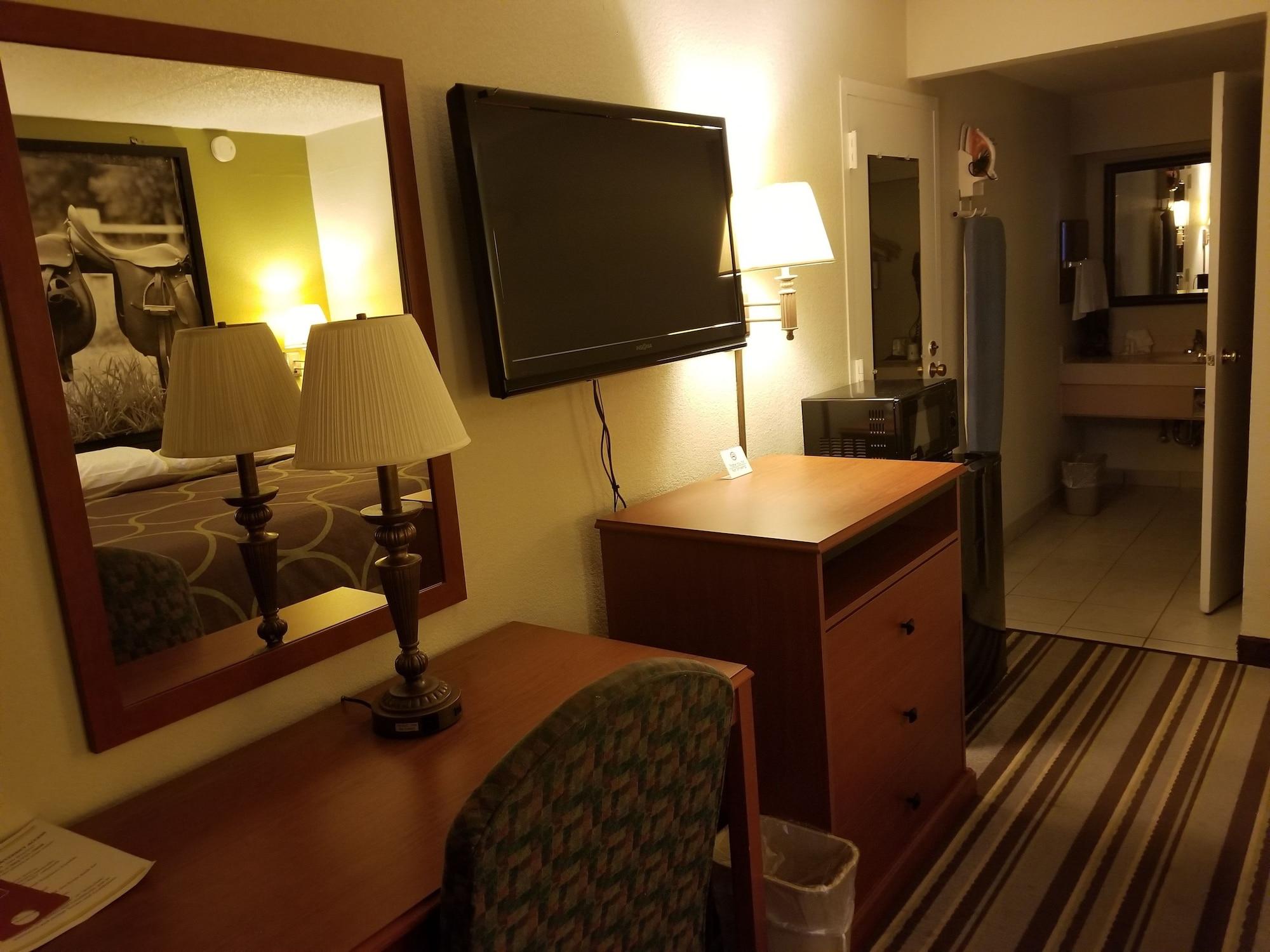 Super 8 By Wyndham Longview/North Motel Buitenkant foto