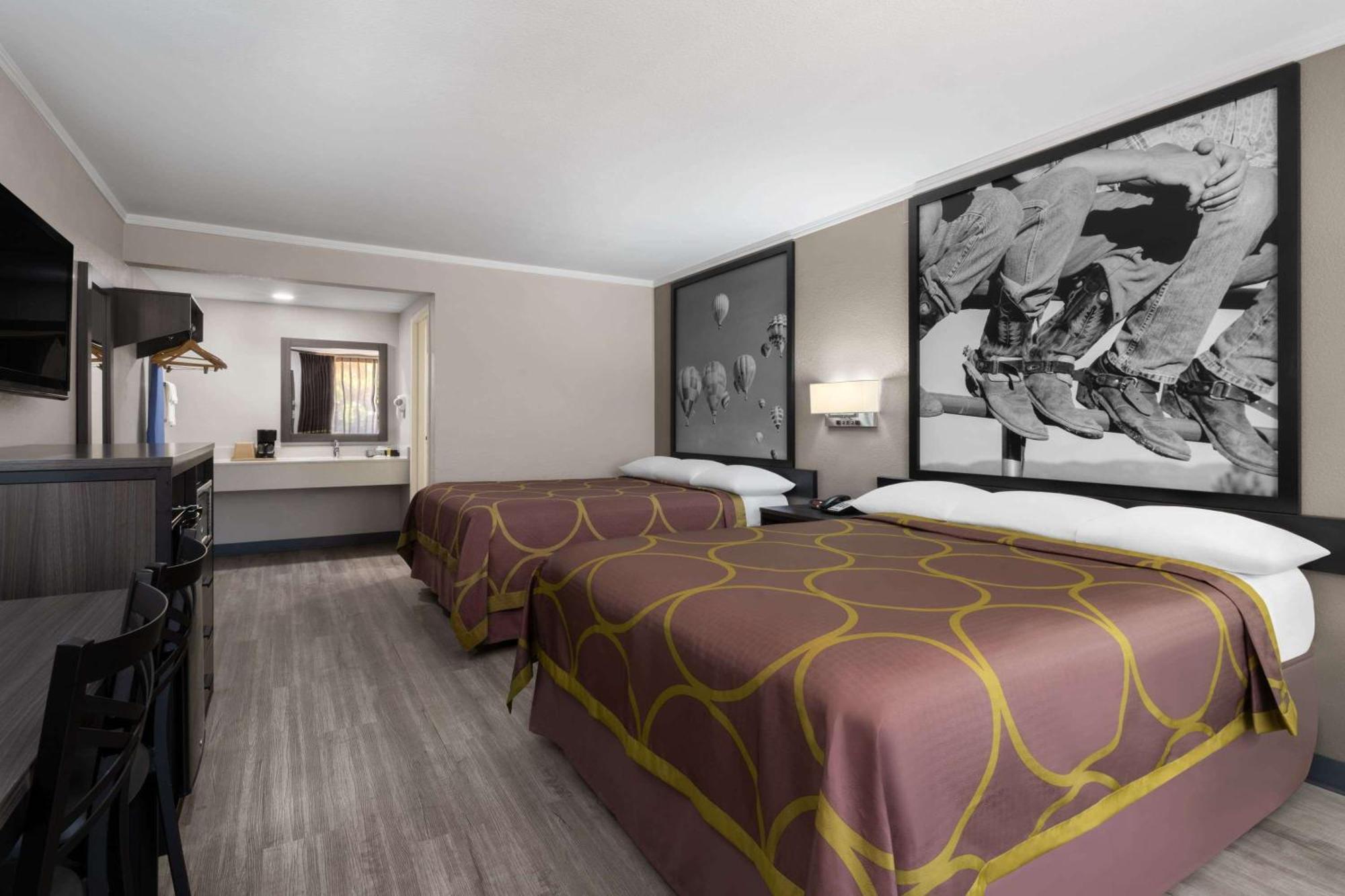 Super 8 By Wyndham Longview/North Motel Buitenkant foto